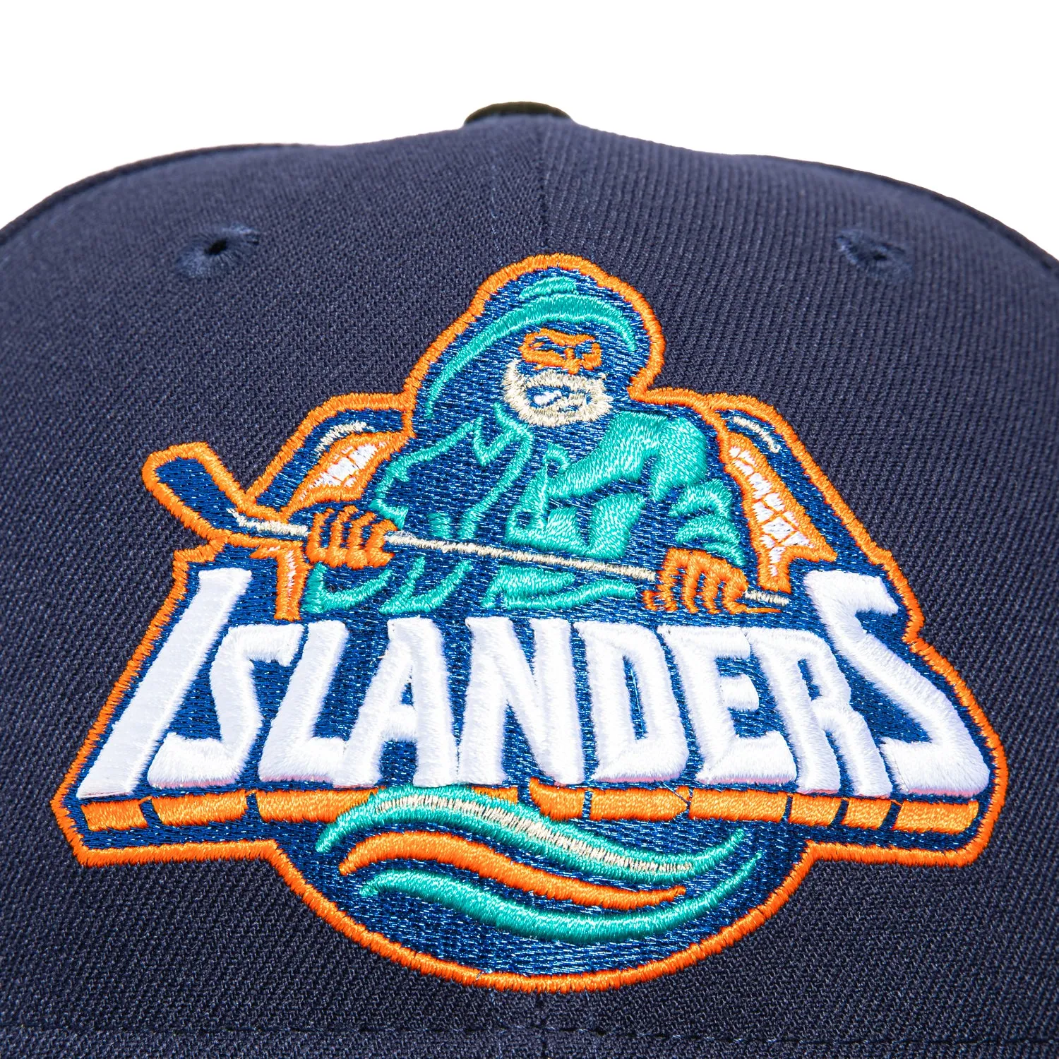 New Era 59Fifty New York Islanders 25th Anniversary Patch Hat - Light Navy. Black
