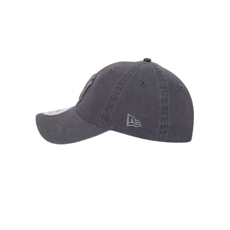 New Era New York Yankees Casual Classic - Graphite