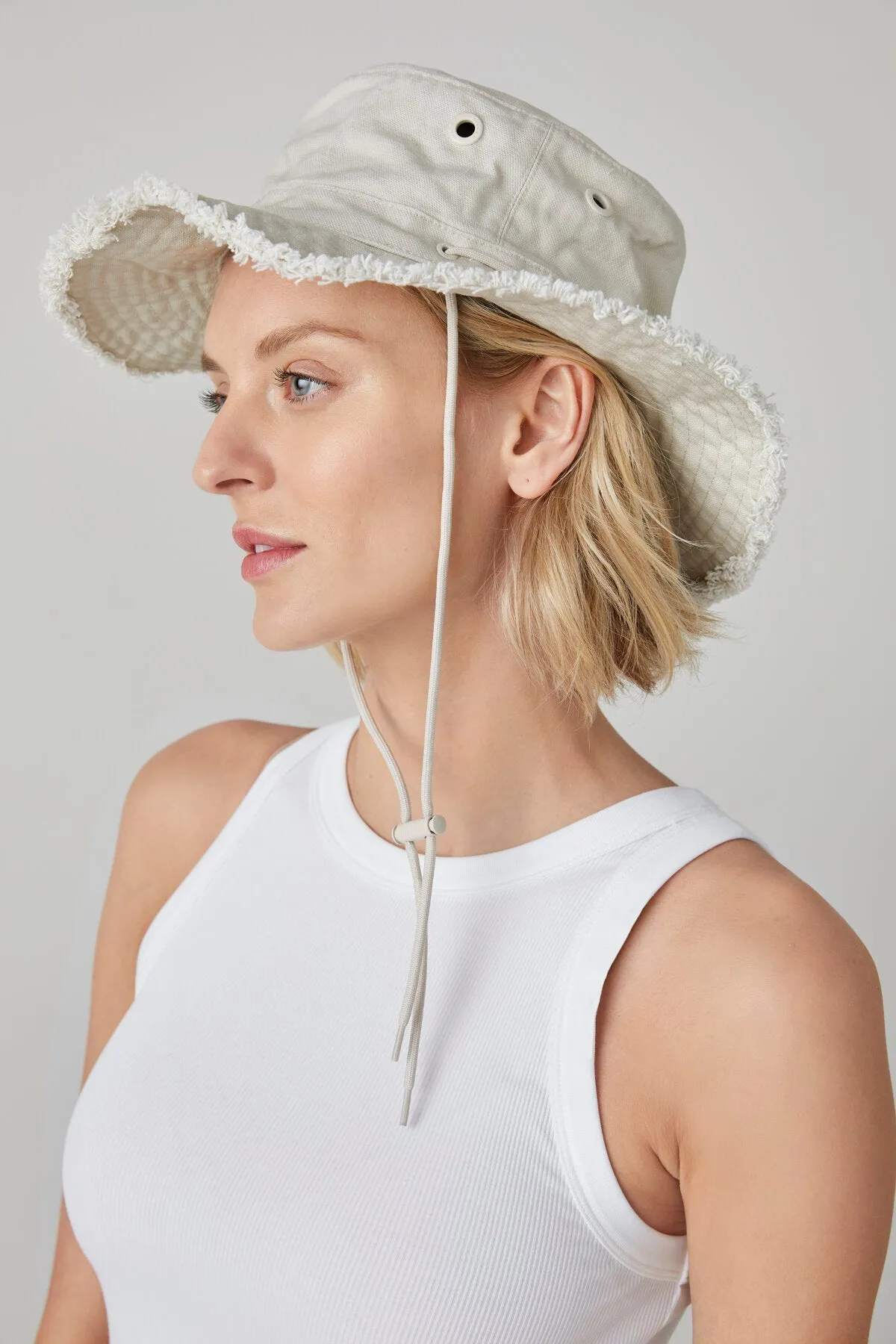 T3 Vintage Fringe Wanderer Hat